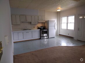 Building Photo - 51 S Salem-Warren Rd