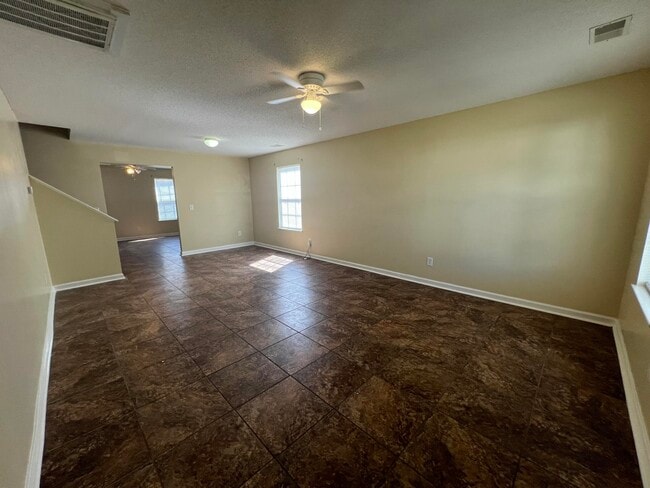 Building Photo - 1464 Ruger Dr