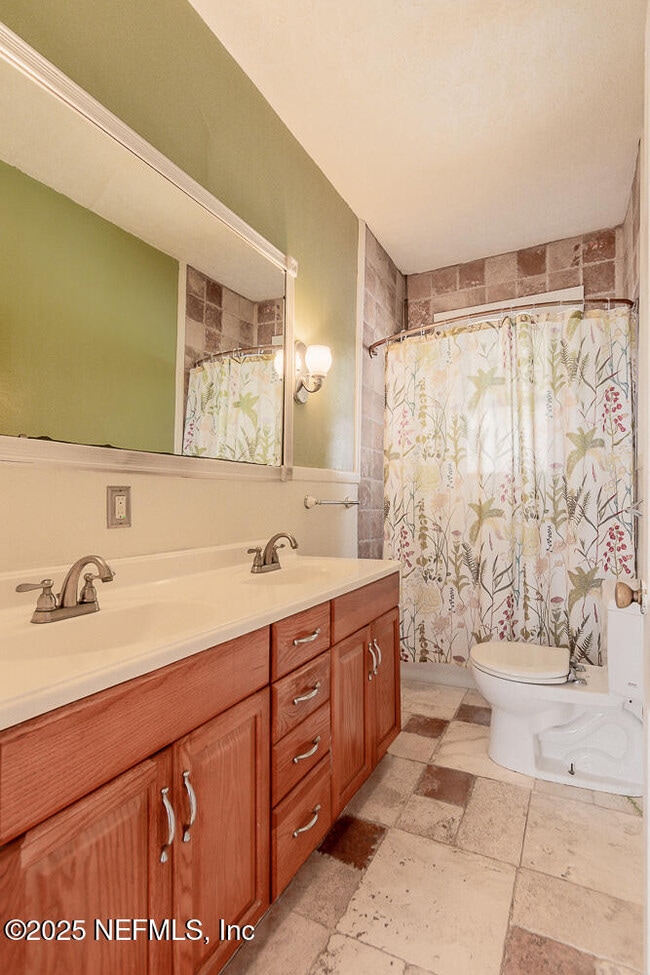 Building Photo - 2923 Downing St