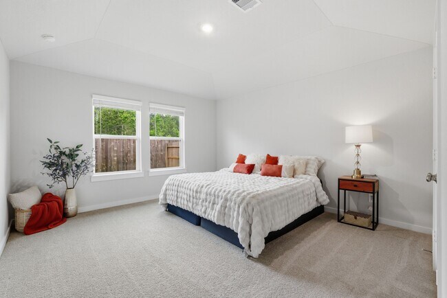 Building Photo - 16687 Sterling Clf St