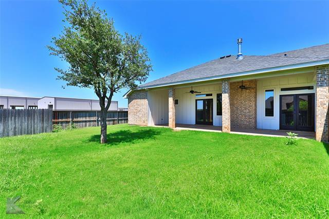 Building Photo - 3802 Carrera Ln
