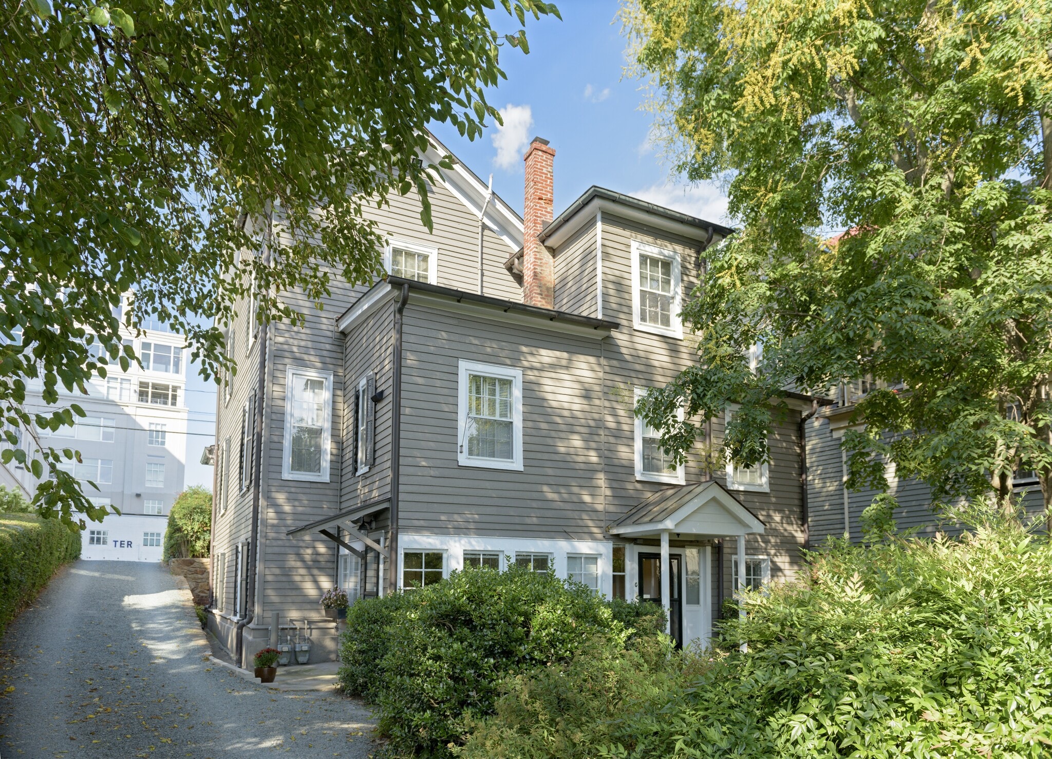 Building Photo - 214 W South St