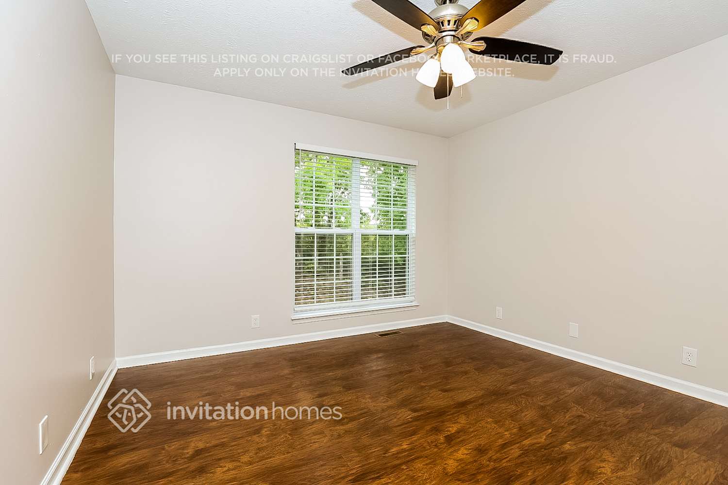 Building Photo - 497 Laramie Dr