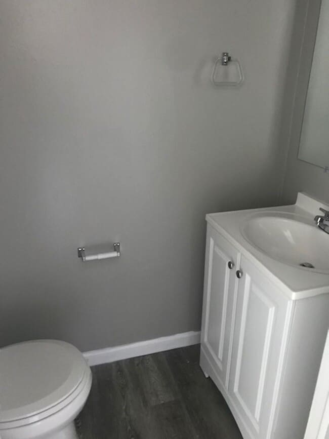 Building Photo - Coming Soon! Three Bedroom Townhome!!