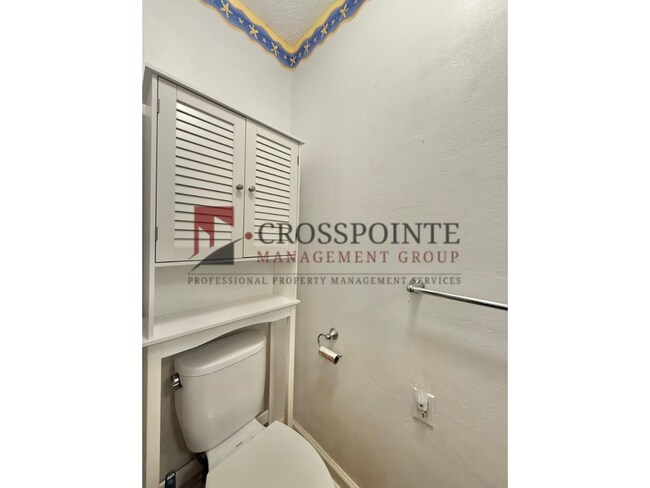 Building Photo - Waterfront 2 Bedroom, 2.5 Bathroom Home!