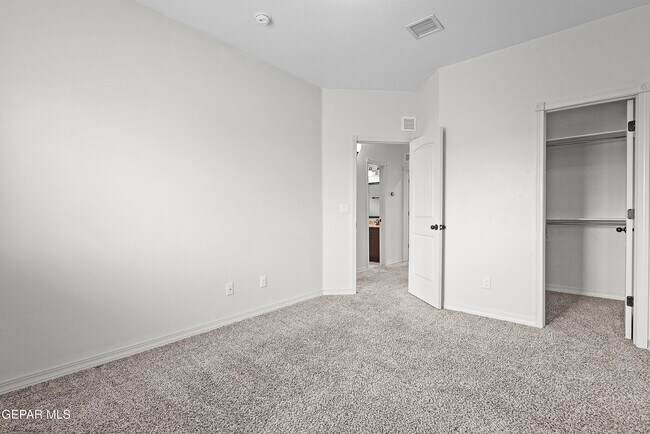 Building Photo - 12406 Furlong Cir