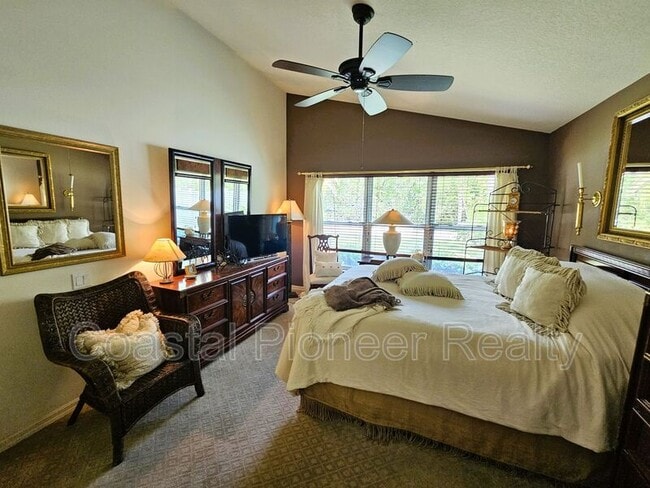 Building Photo - 4521 Gulfwinds Dr