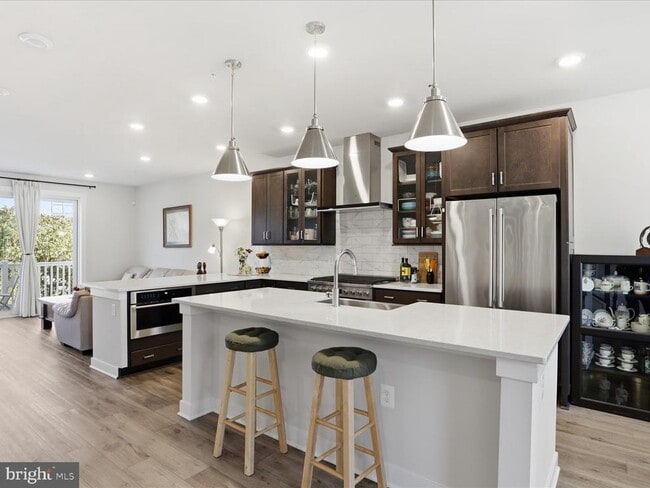 Building Photo - 3595 Aster St