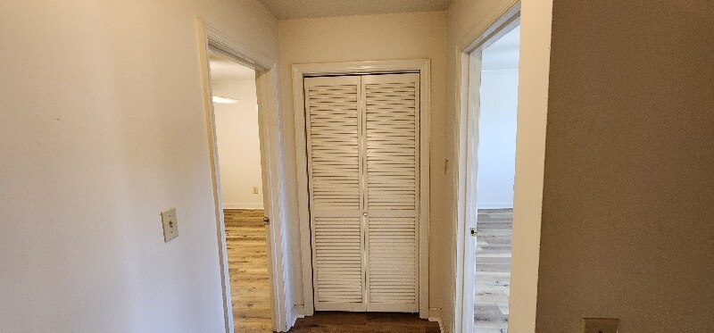 Building Photo - 461 Bramblewood Ln