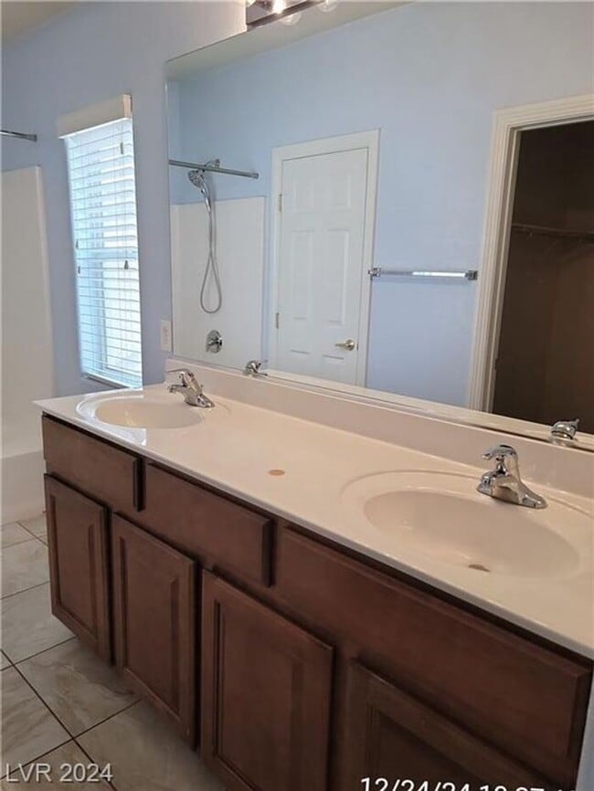 Building Photo - COMING SOON - Ready no later than end of March