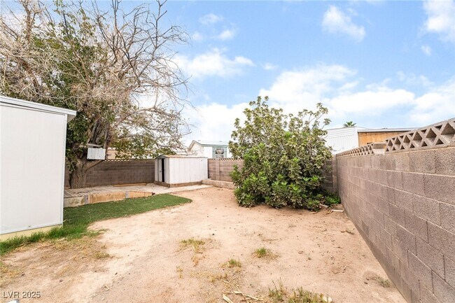 Building Photo - 2847 Mammoth Ct