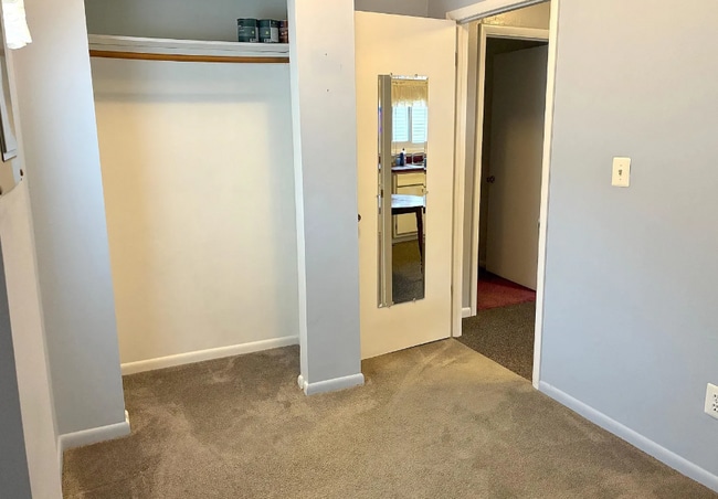 Building Photo - 403 Polk St