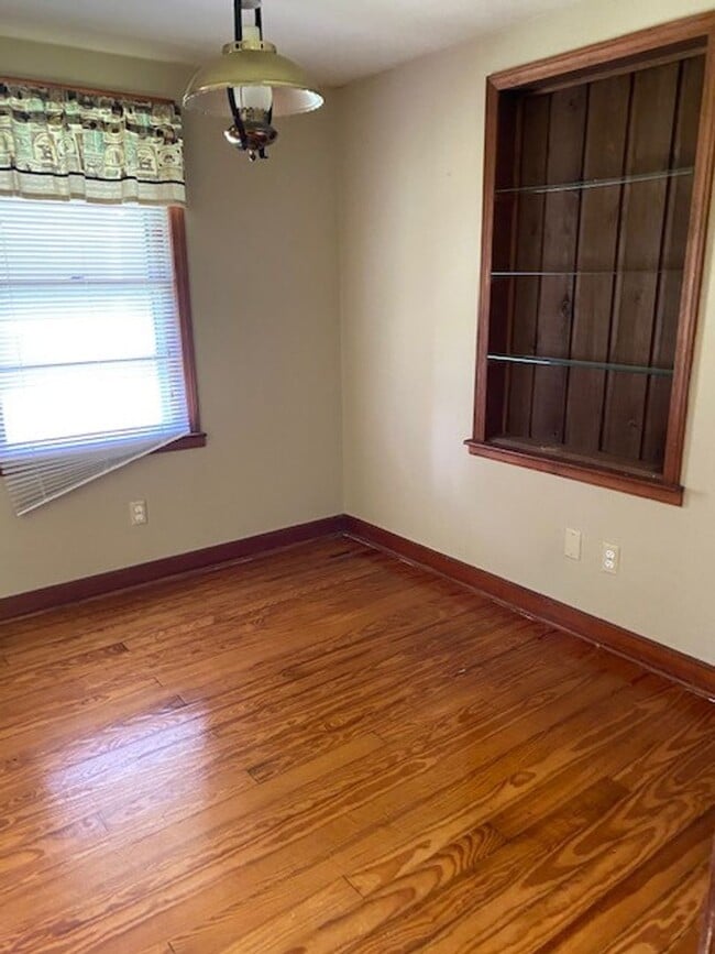 Building Photo - Ranch style home in Jonesboro