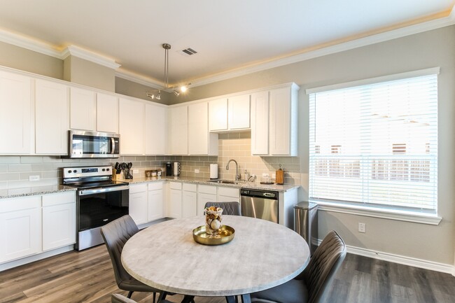 Floorplan - The Residences at Rayzor Ranch
