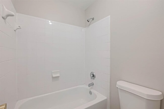 Building Photo - 5011 Redwing Brook Trail