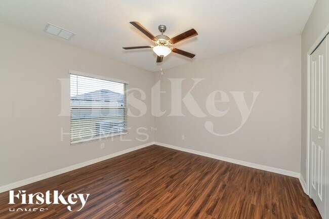 Building Photo - 806 Timeless Moss Dr