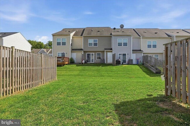 Building Photo - 38 Fastview Dr