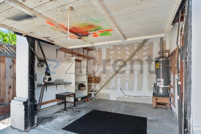 Building Photo - 1765 Landana Dr