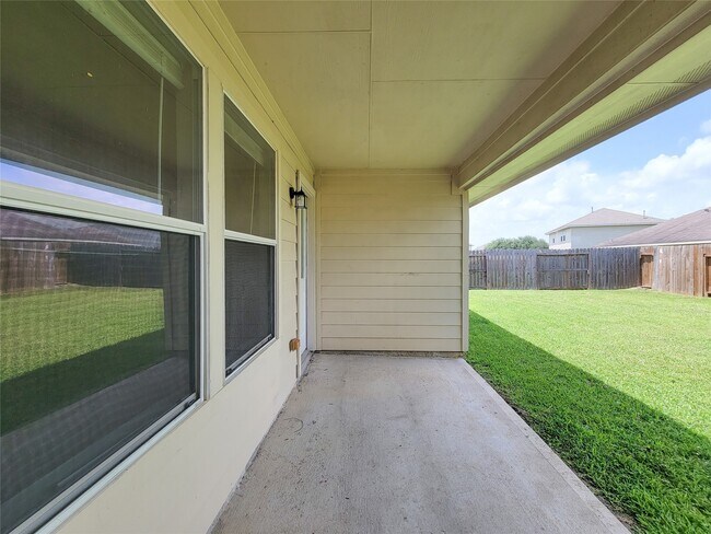 Building Photo - 2731 Trinity Glen Ln