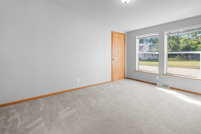 Building Photo - 510 Wright Ave