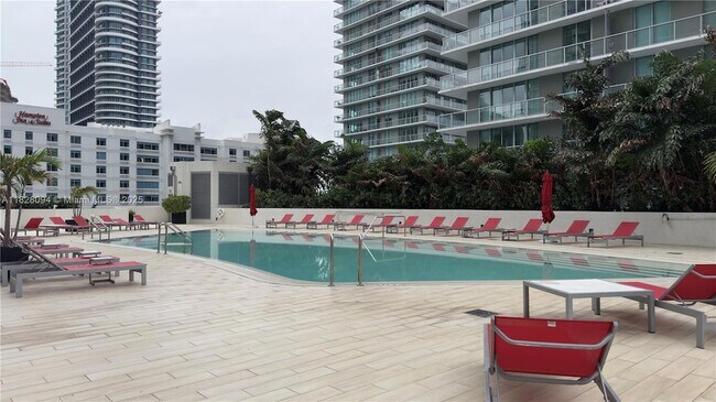 Building Photo - 1100 S Miami Ave