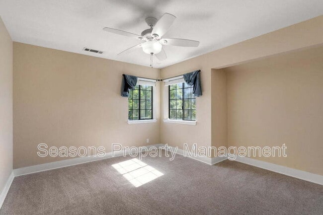 Building Photo - 1688 El Capitan Dr