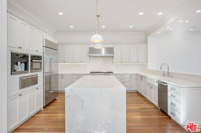 Building Photo - 4110 Prado De Los Zorros