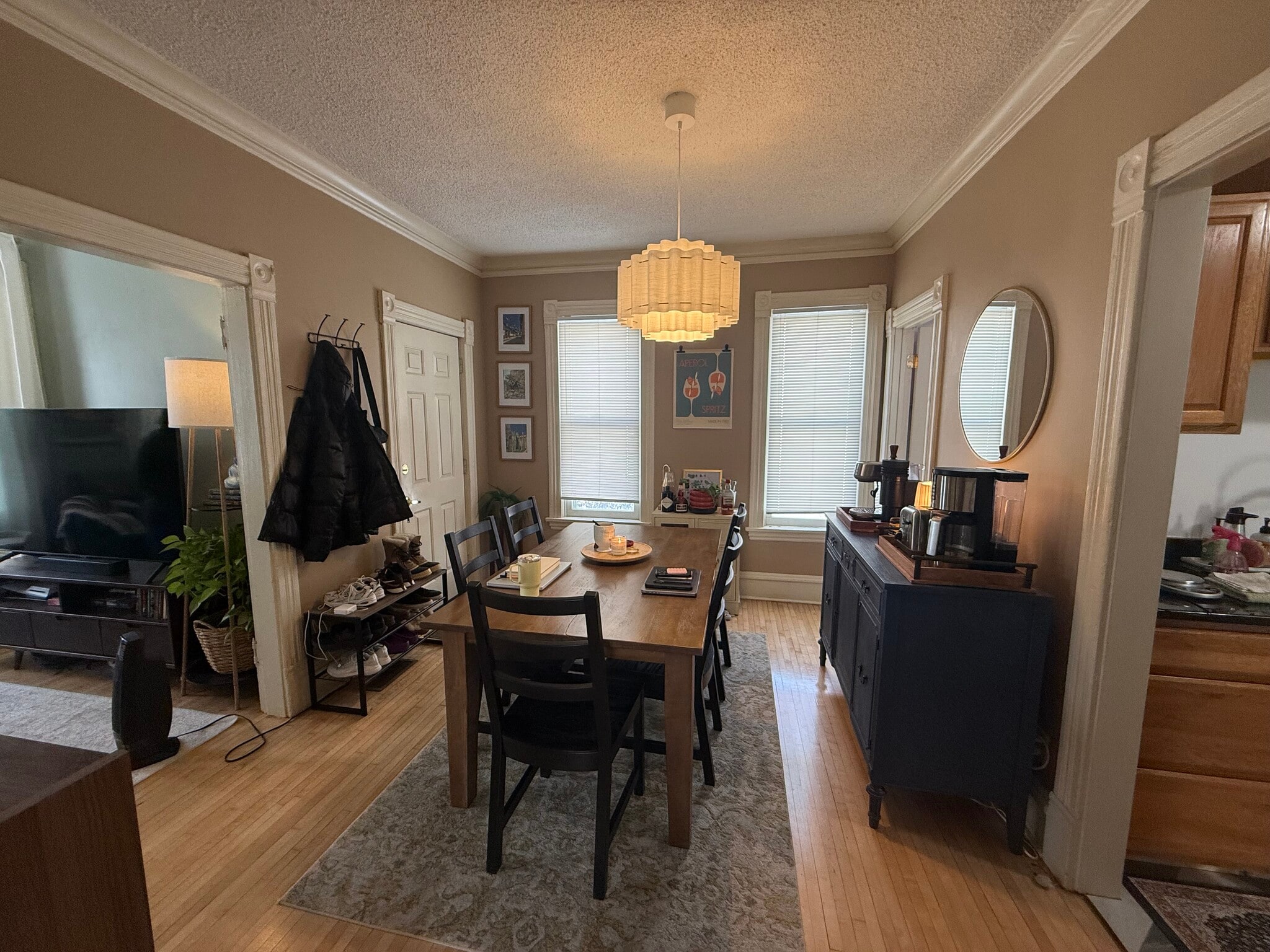 Building Photo - 2523 28th Ave S