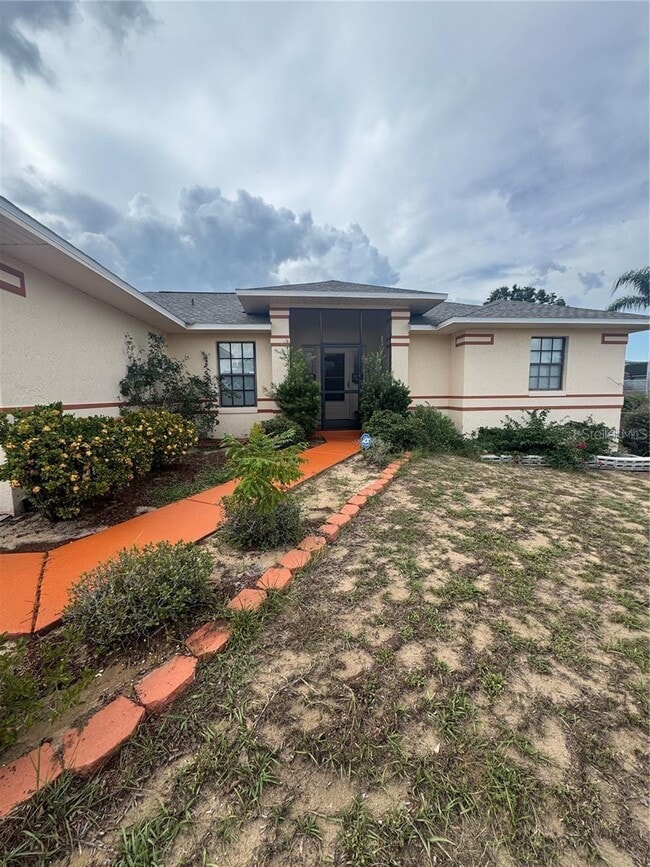 Building Photo - 929 Devonshire Way