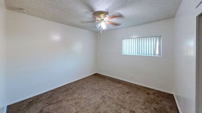 Building Photo - 1804 Capri Ave