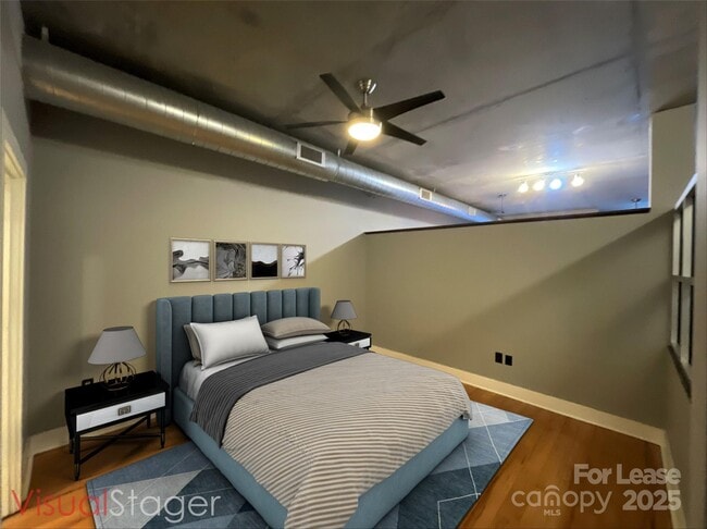 Building Photo - 505 E 6th St