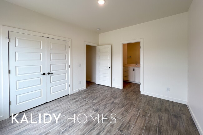 Building Photo - 12800 NW 6th St