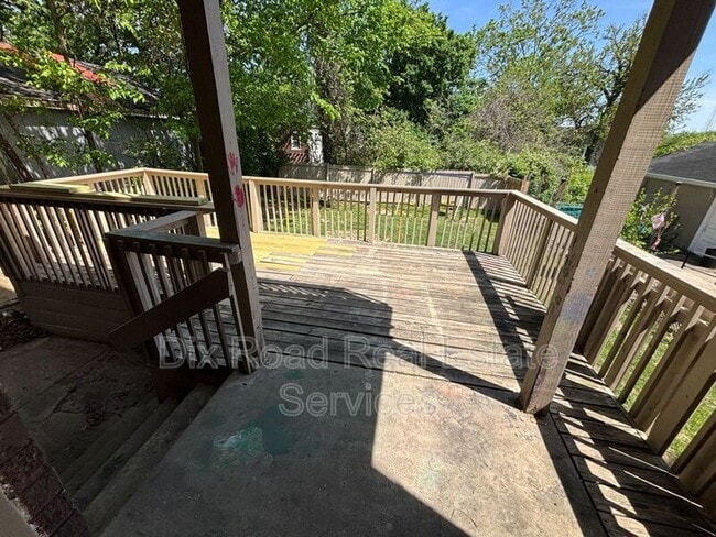 Building Photo - 1026 Del Monte Pl