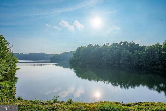 Building Photo - 13247 Meander Cove Dr
