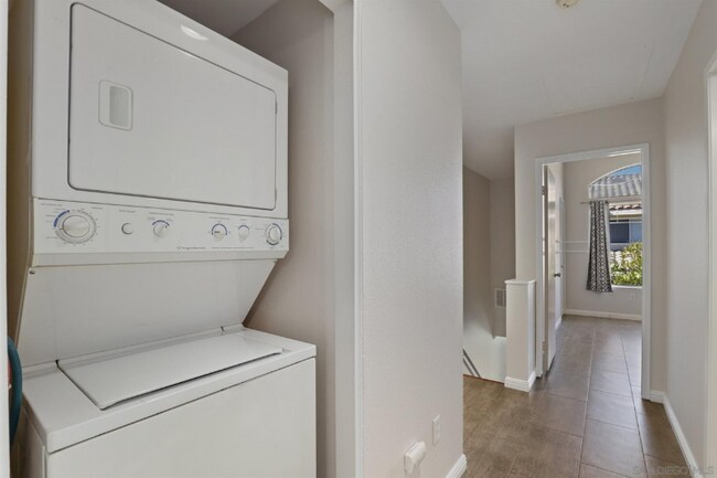 Building Photo - 2316 Cabo Bahia