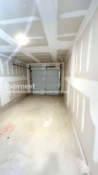 Building Photo - 2834 Carnelian Trl