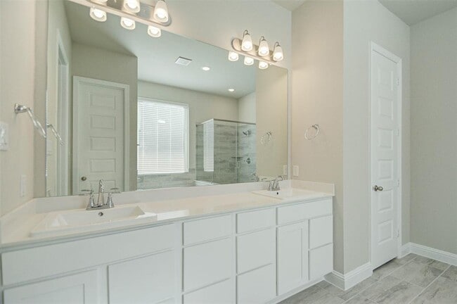 Building Photo - 6015 Marsh Lk Ct