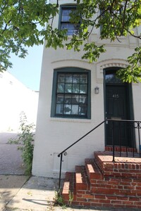 Building Photo - Charming Seton Hill 3bd/1ba Rowhome w/ CAC...