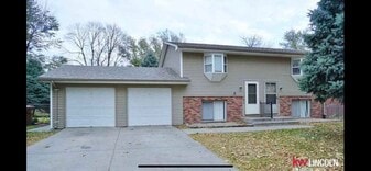 Building Photo - 4832 Ginny ave