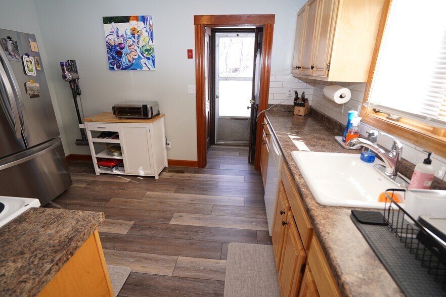 Building Photo - 15 Perthshire Rd