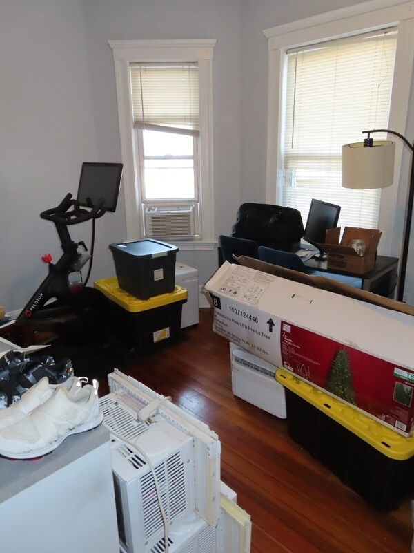 Building Photo - 247 Boston St