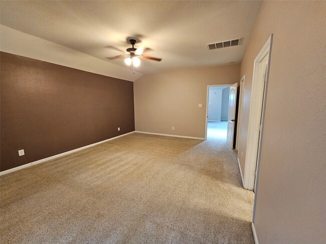 Building Photo - 4330 Lake Cypress Cir