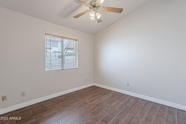 Building Photo - 7732 W Rancho Dr