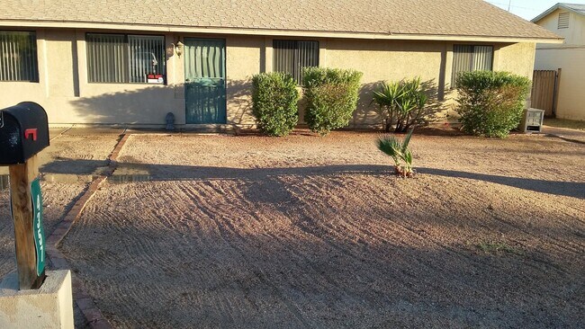 Building Photo - 4357 E Desert Cove Ave
