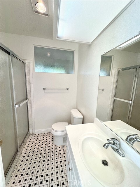 Building Photo - 143 Marywood Ave