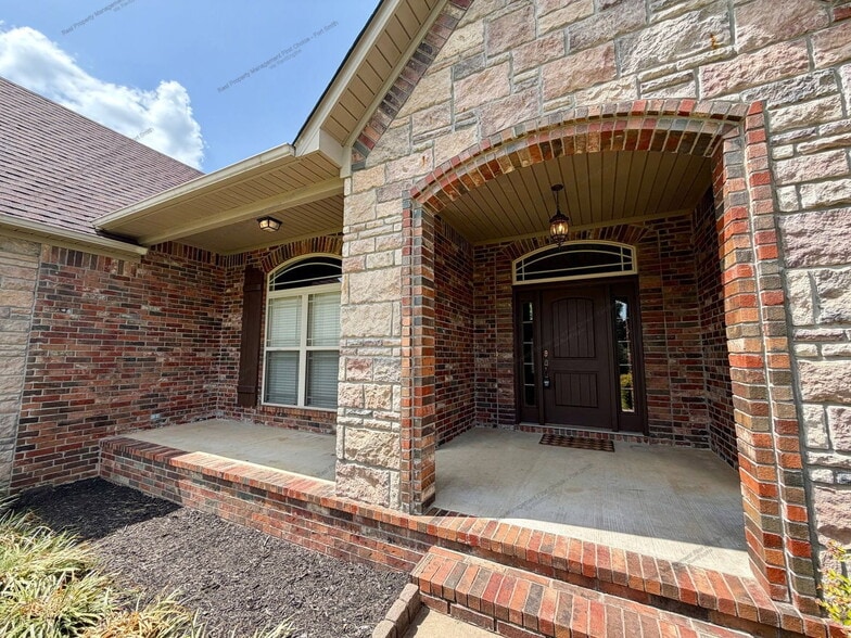 Building Photo - 3718 Brighton Pl