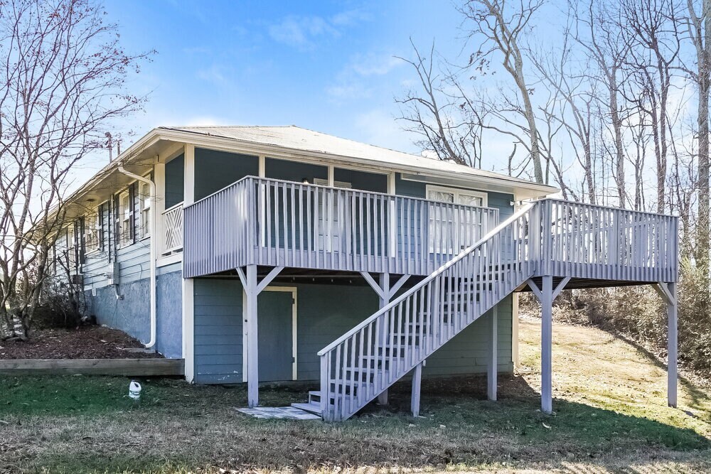 Building Photo - 1075 Nebo Rd