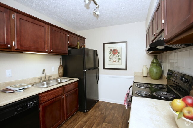 Interior Photo - Rosemont Vinings Ridge