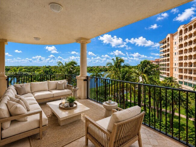 Building Photo - 13627 Deering Bay Dr