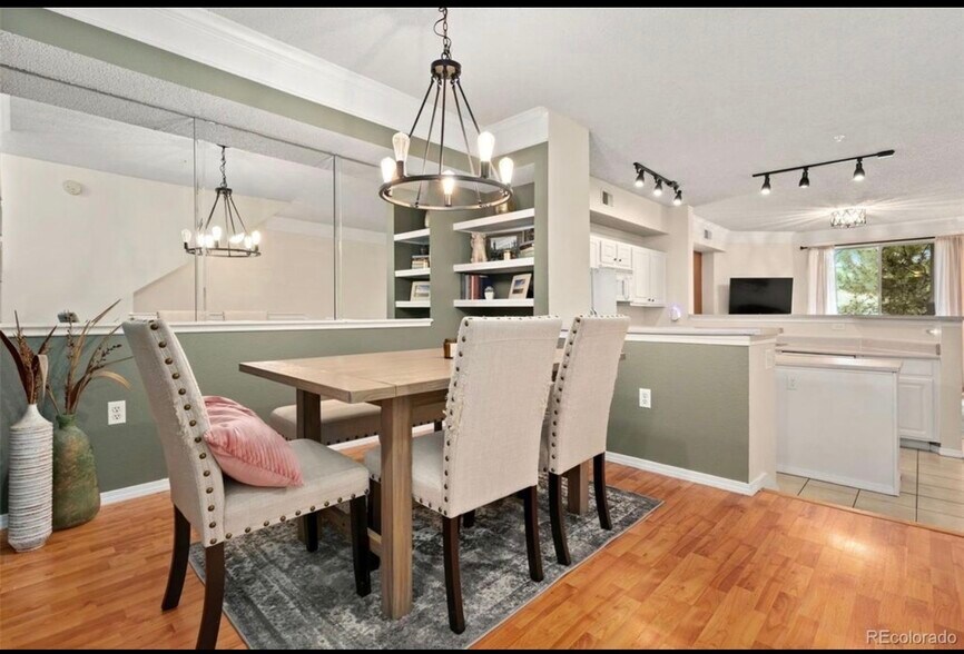 Building Photo - 2169 Eagle Ave